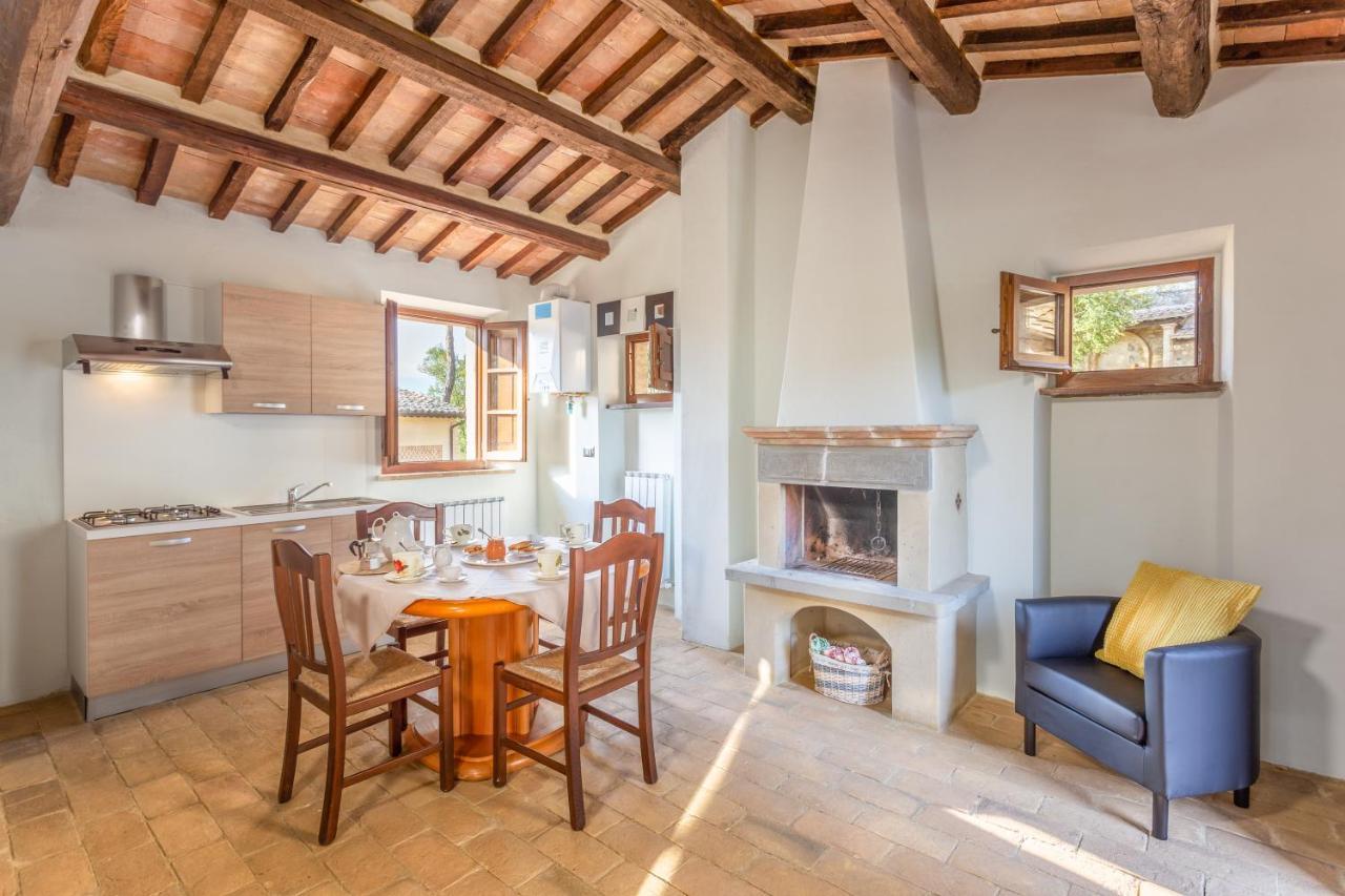 Gh Borgo Pulciano Agriturismo Montone  Luaran gambar