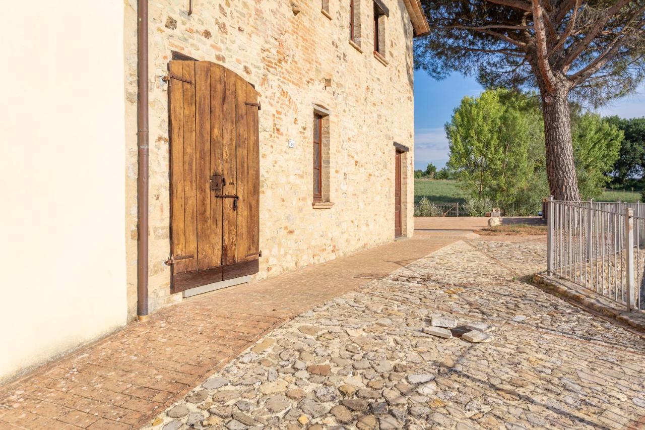 Gh Borgo Pulciano Agriturismo Montone  Luaran gambar