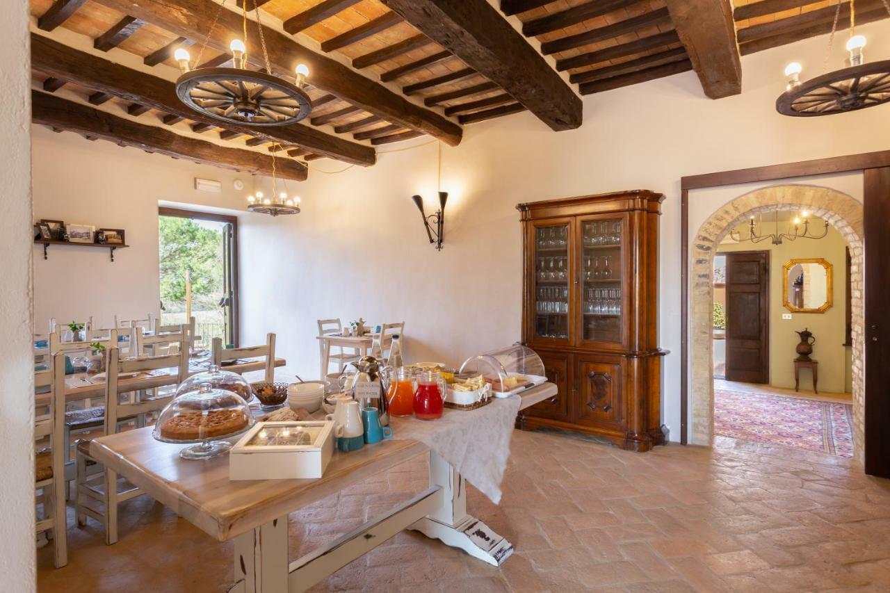 Gh Borgo Pulciano Agriturismo Montone  Luaran gambar
