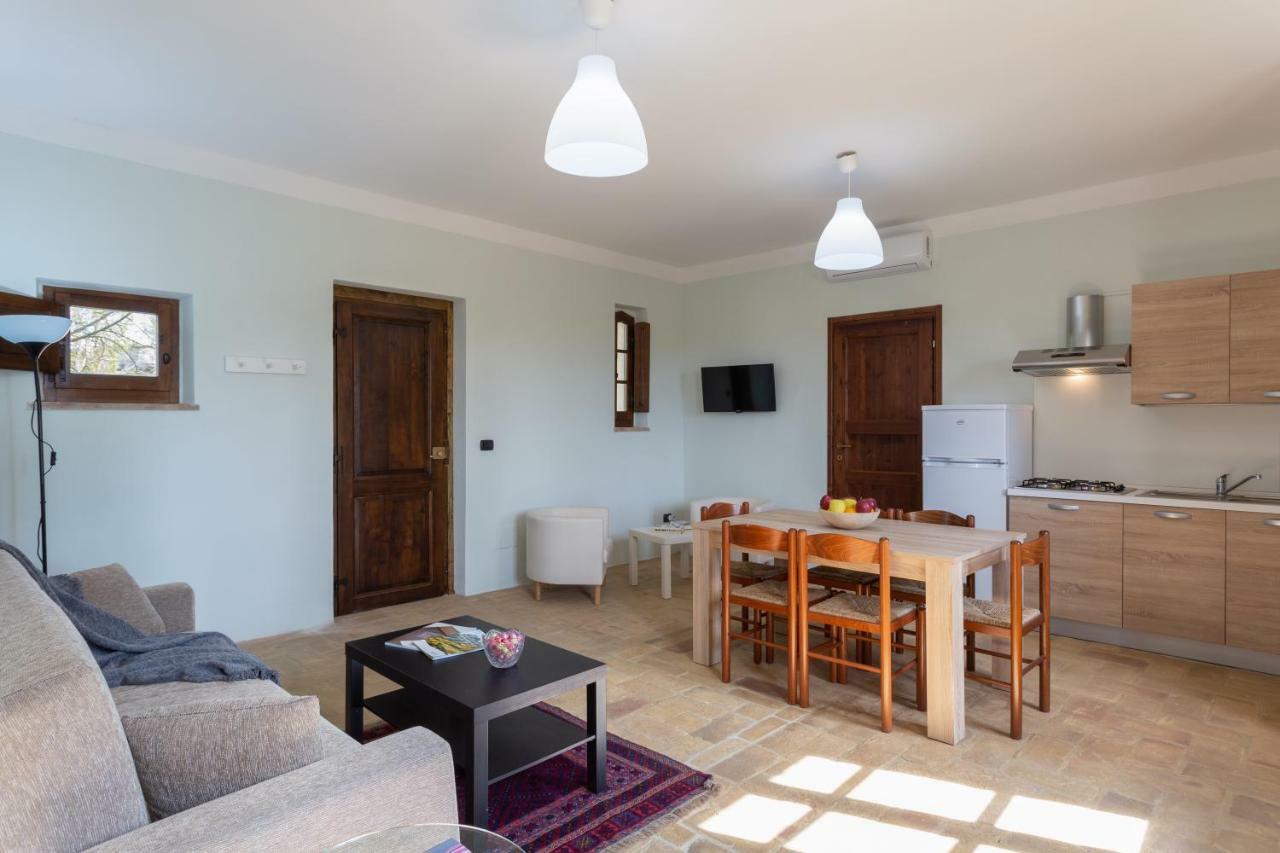 Gh Borgo Pulciano Agriturismo Montone  Luaran gambar