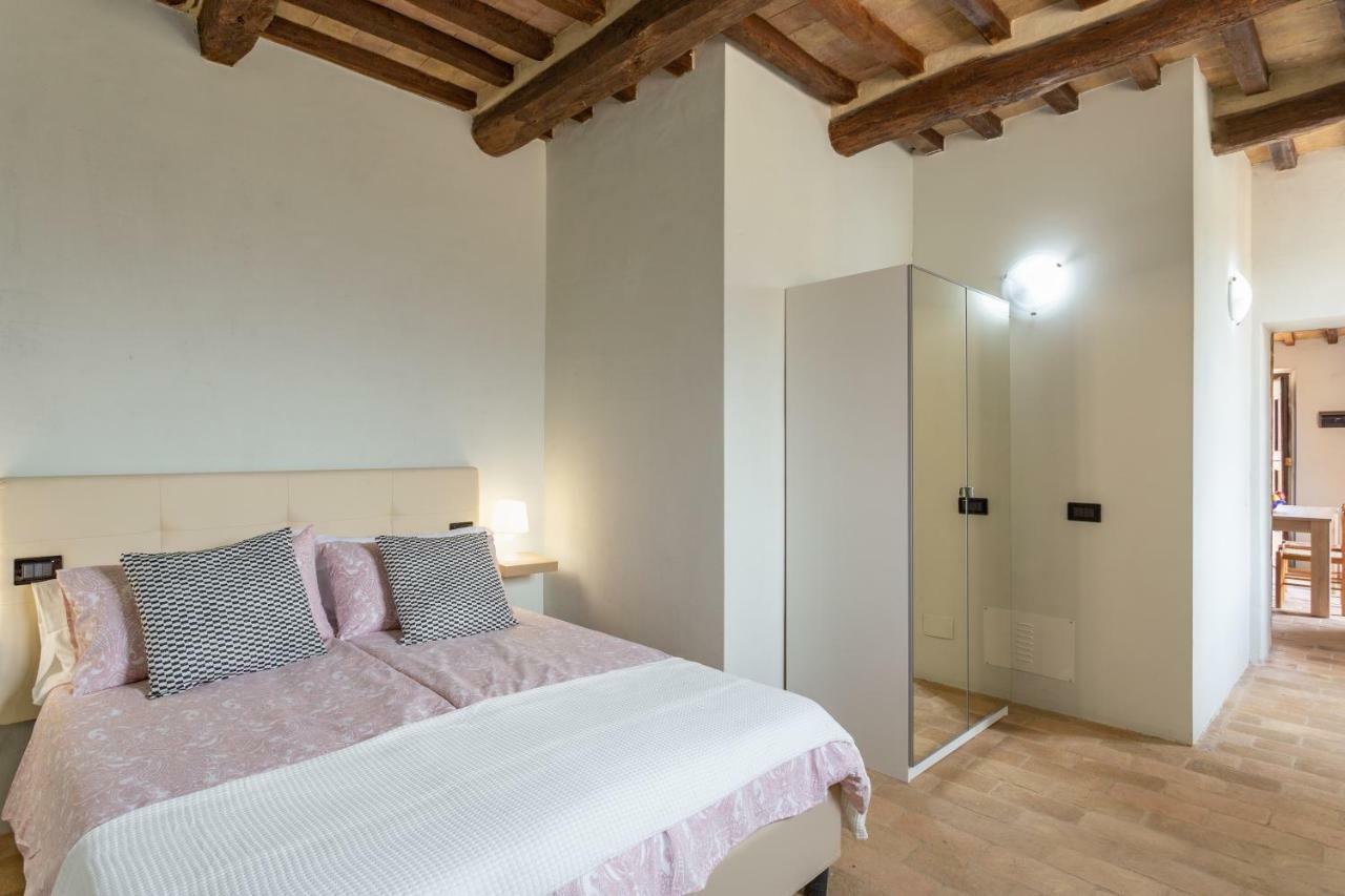 Gh Borgo Pulciano Agriturismo Montone  Luaran gambar