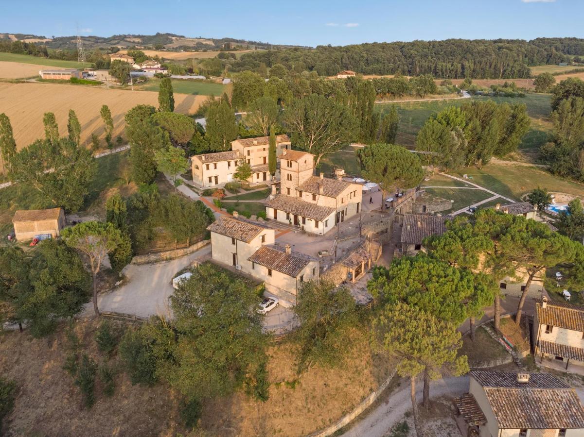 Gh Borgo Pulciano Agriturismo Montone  Luaran gambar